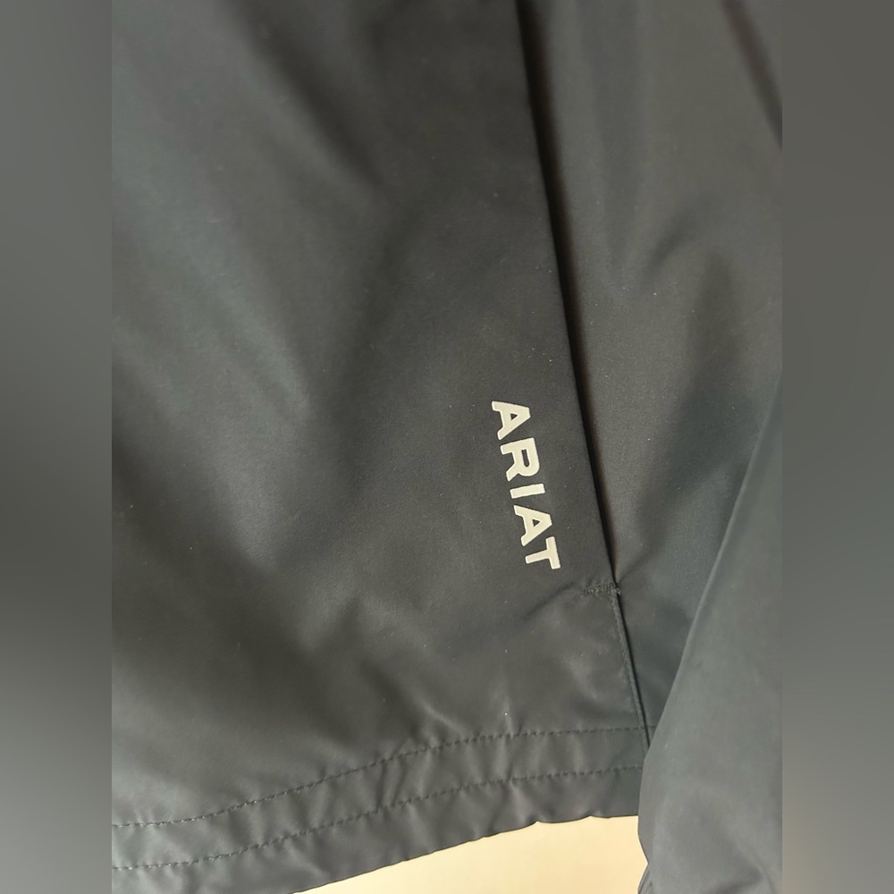 NWOT Ariat Whisper Pullover 1/4 Zip Jacket in: Black, Size S Western Nuetral - Picture 7 of 7
